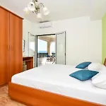 With Parking Space - 24992 דירה