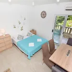 דירה With Parking Space - 24992