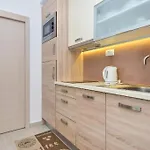 With Parking Space - 24992 아파트 *