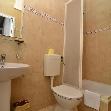 With Parking Space - 24992 Apartament Makarska