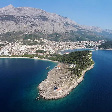 Apartament With Parking Space - 24992 Makarska