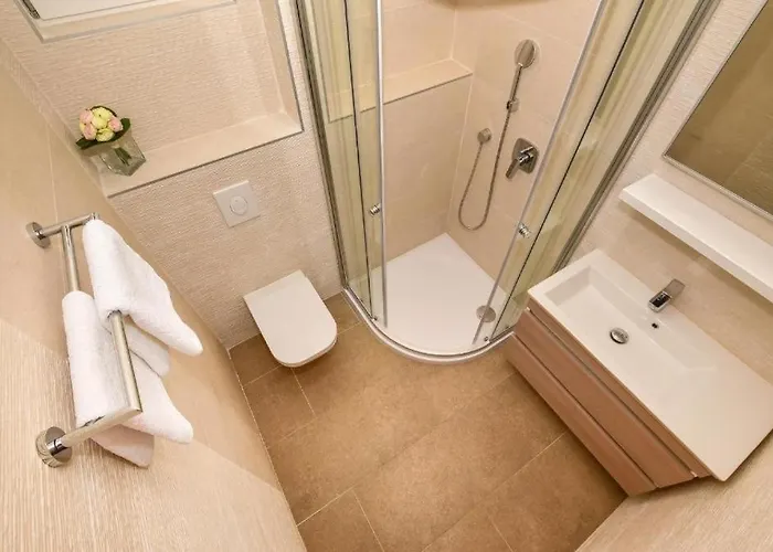 With Parking Space - 24992 Apartman